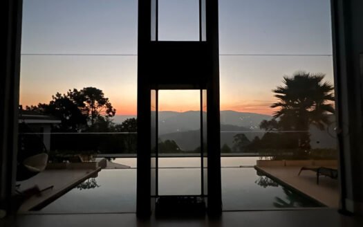 Alto Padrão com Lazer Completo e 5 Suítes na Serra da Cantareira