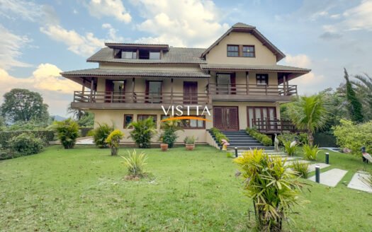 Casa em Condomínio de alto padrão na Serra da Cantareira